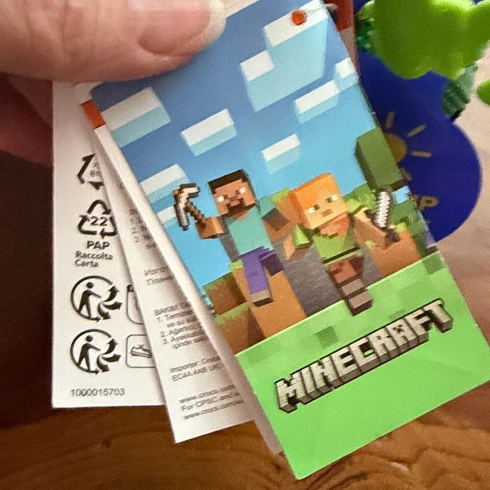 Kids C12 Minecraft CROCS - Picture 6 of 6